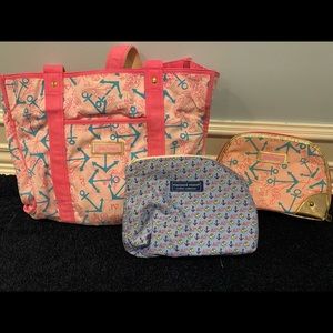 Vineyard Vines Delta Gamma Bags